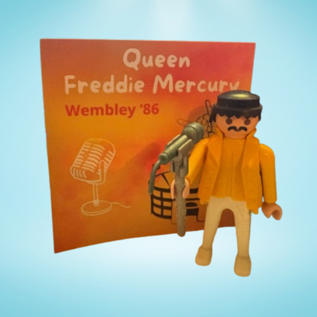 Freddie Mercury "Queen - Wembley Stadium"